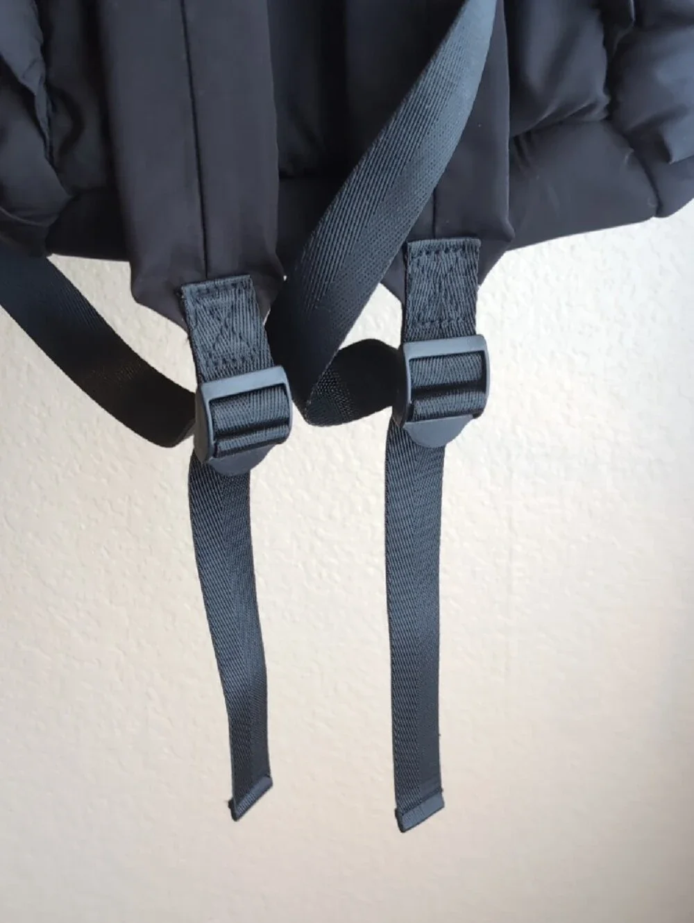 NWOT Bearpaw Mini Puffer Backpack